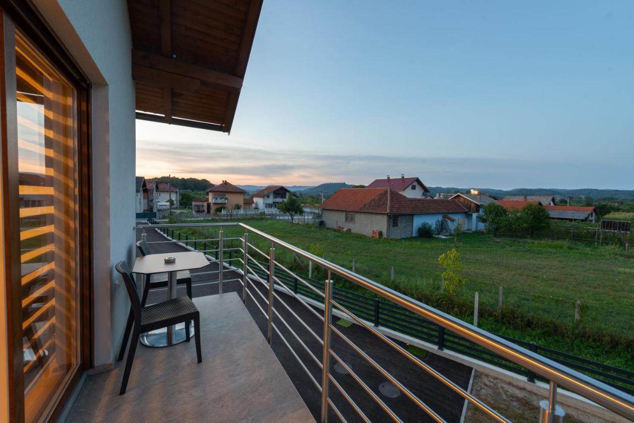 Hostal Sobe Mili Ozren Doboj Exterior foto