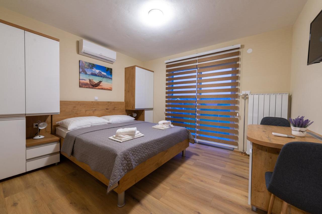 Hostal Sobe Mili Ozren Doboj Exterior foto