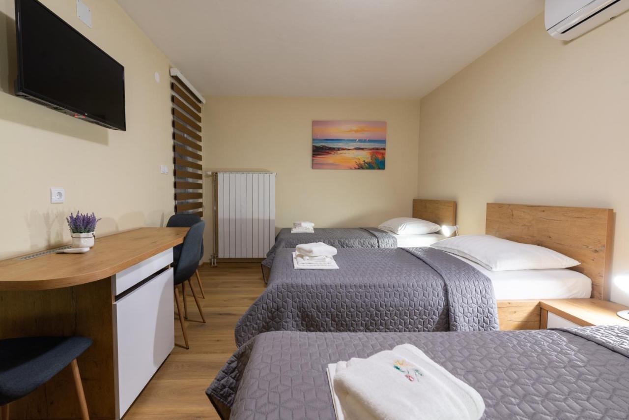 Hostal Sobe Mili Ozren Doboj Exterior foto